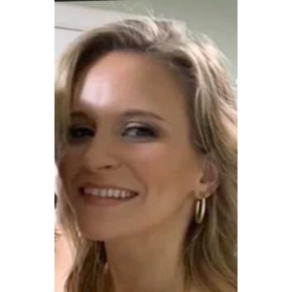 Meet your Posher, Ellie